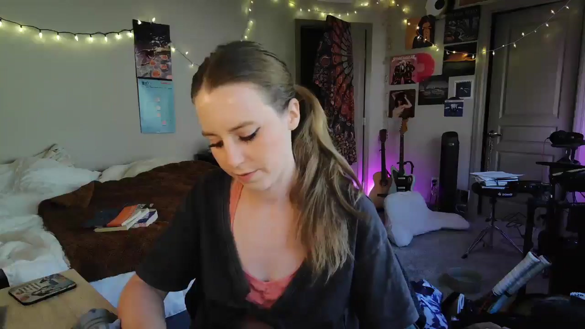 Gallery image thumbnail from Blake_Bardot's myfreecams stream on, 05/24/2025, 01:59 image 6 of 20