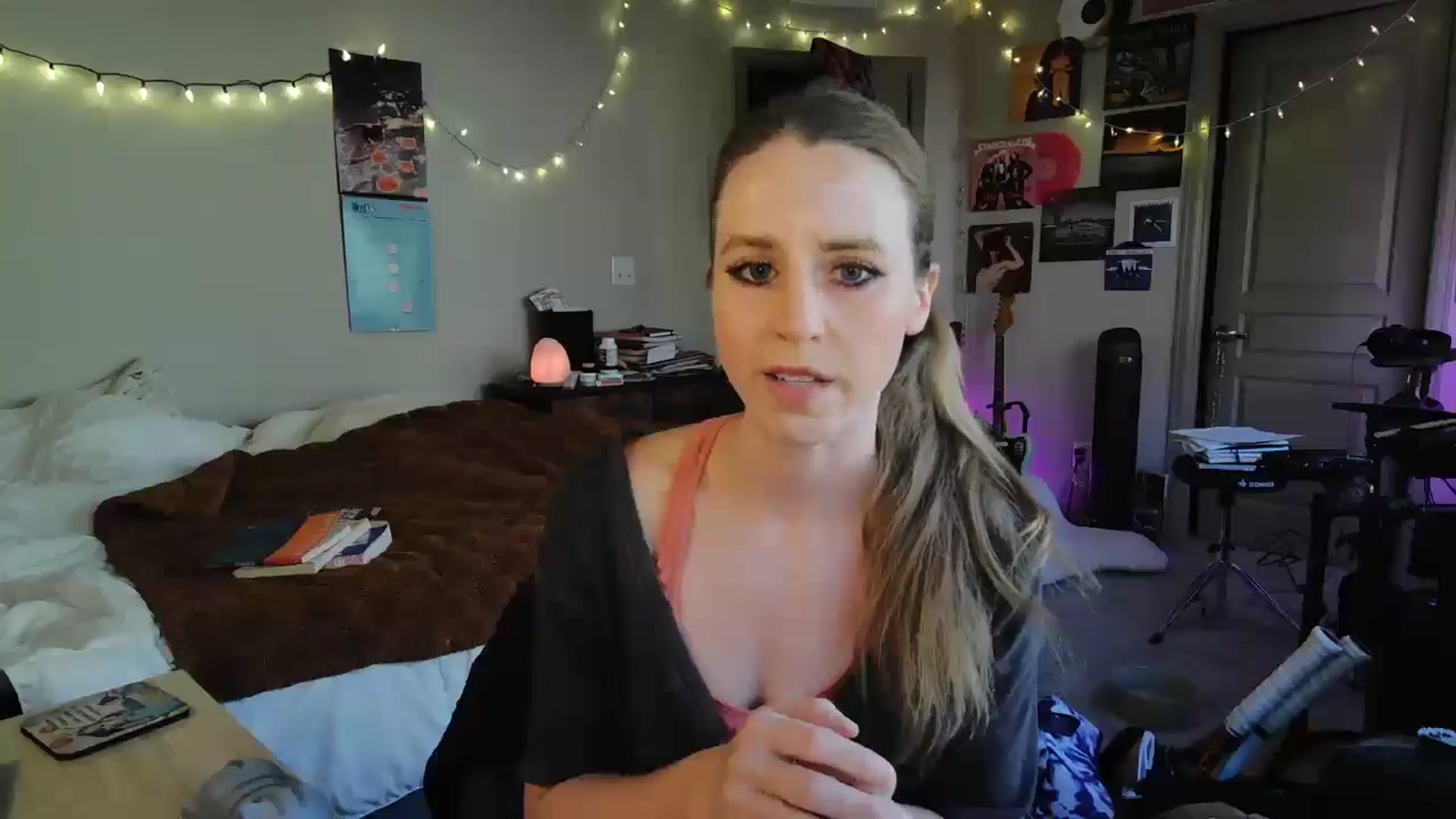 Gallery image thumbnail from Blake_Bardot's myfreecams stream on, 05/24/2025, 01:59 image 7 of 20