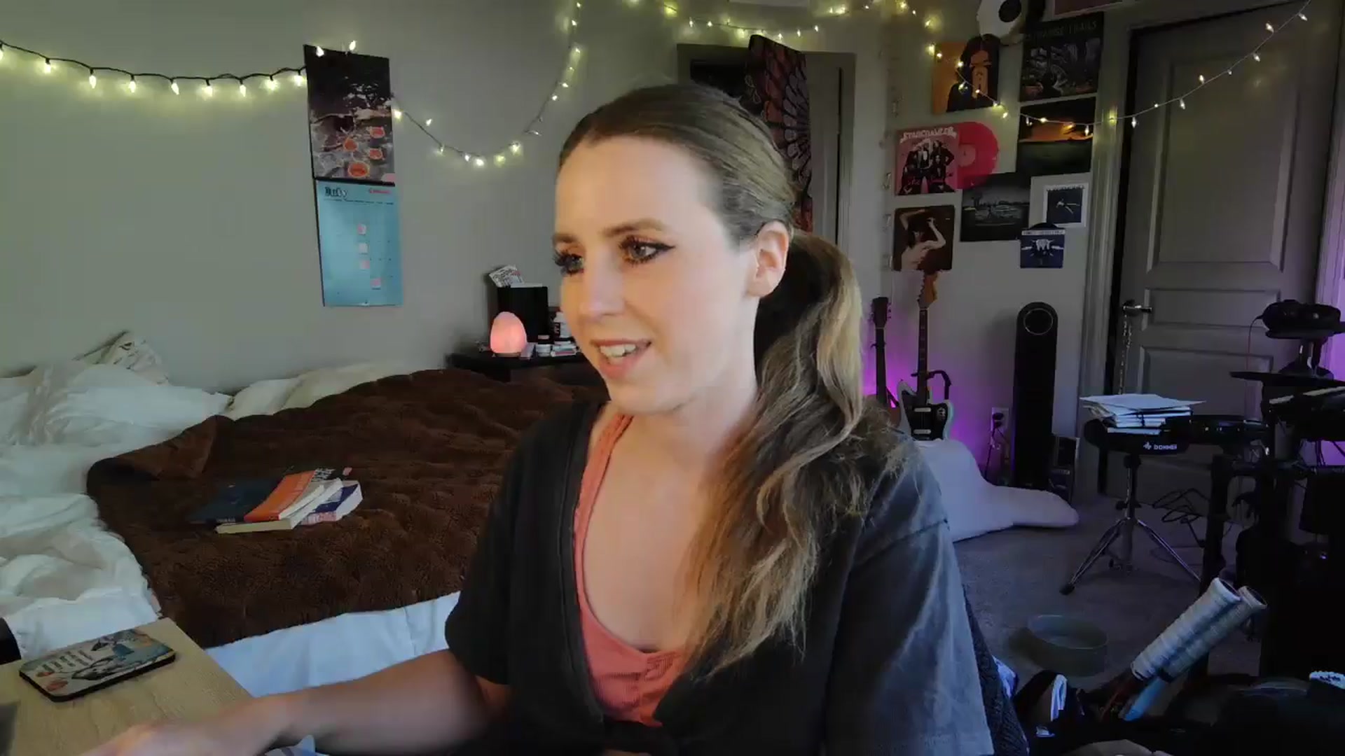 Gallery image thumbnail from Blake_Bardot's myfreecams stream on, 05/24/2025, 01:59 image 3 of 20