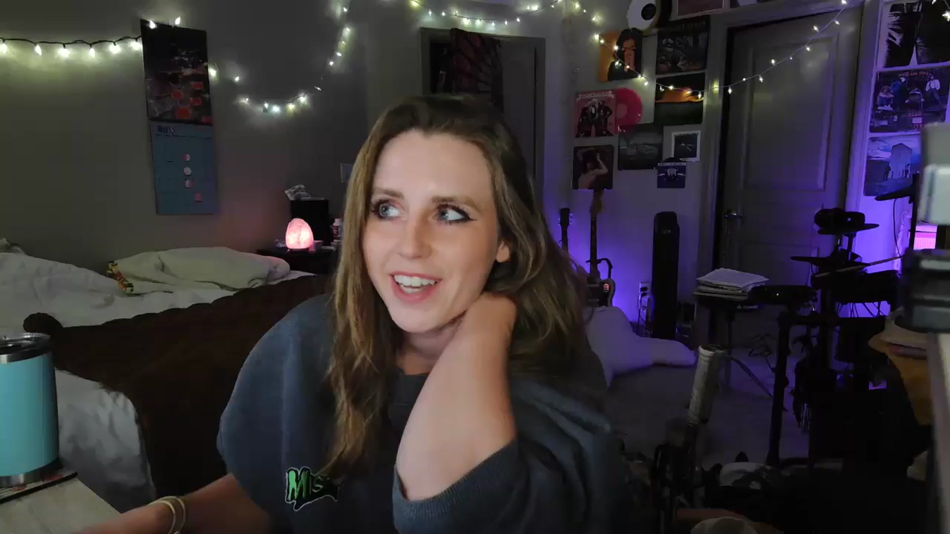 Gallery image thumbnail from Blake_Bardot's myfreecams stream on, 05/30/2025, 06:14 image 9 of 20