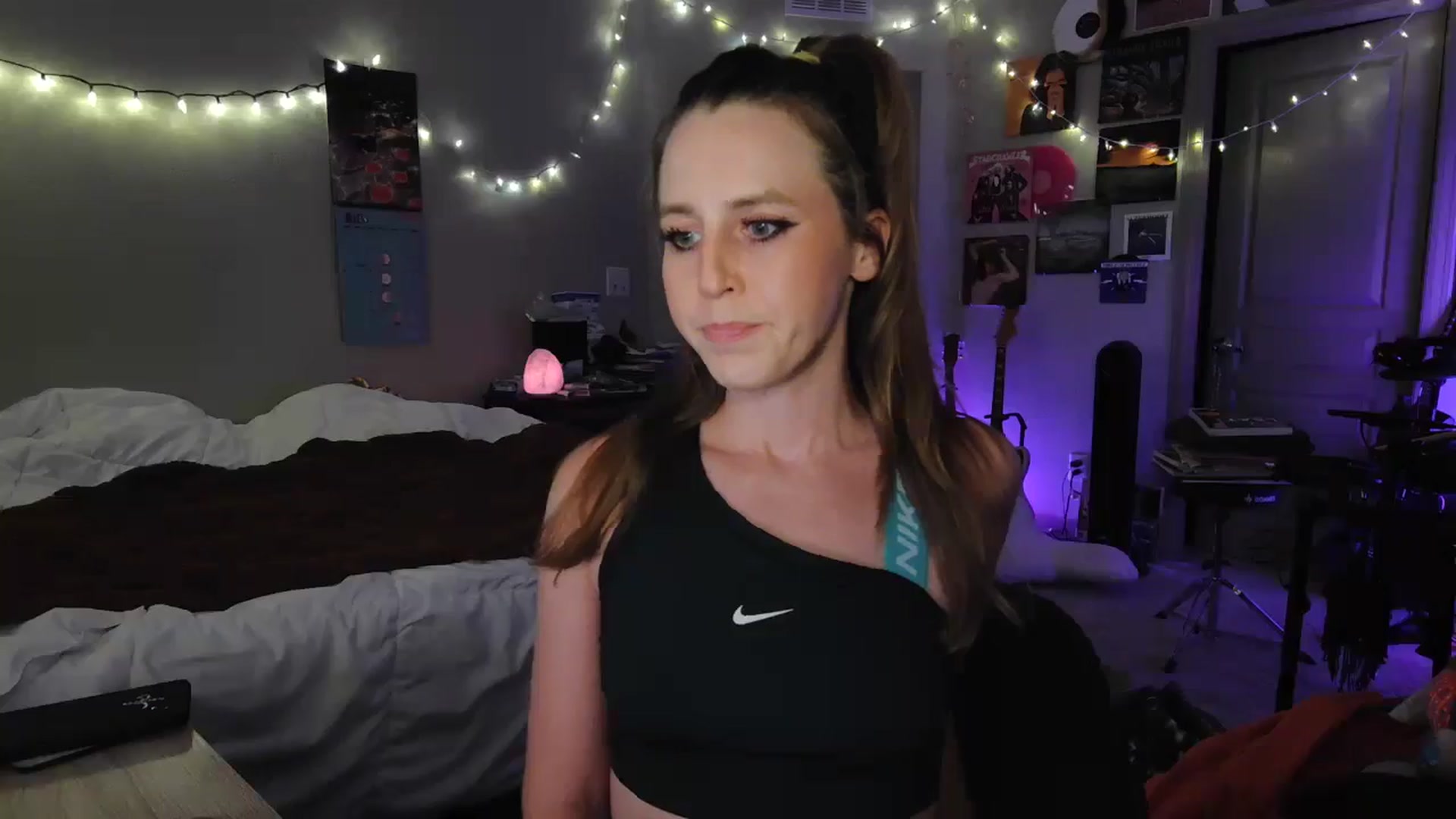 Gallery image thumbnail from Blake_Bardot's myfreecams stream on, 06/29/2025, 07:02 image 5 of 20