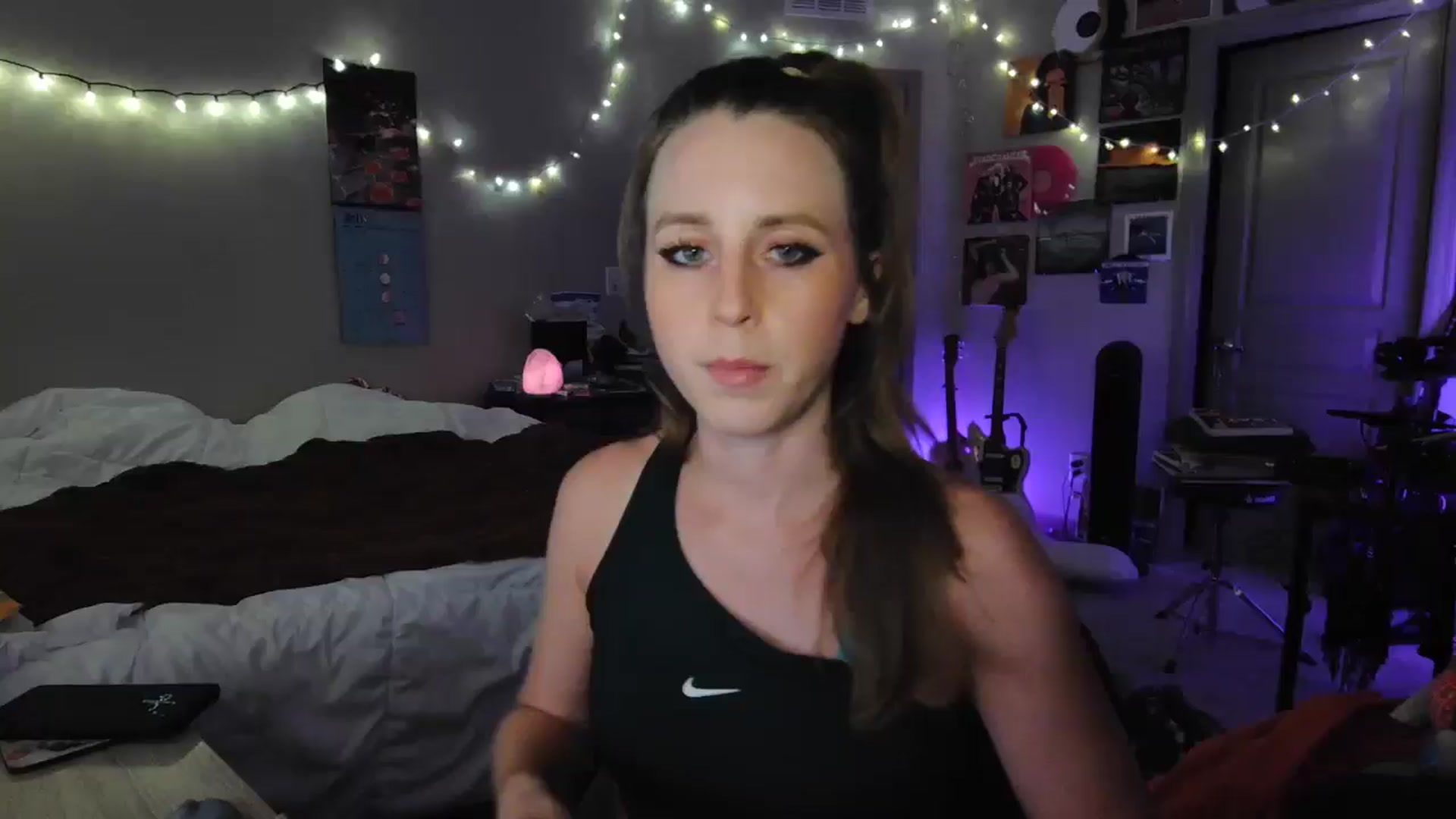 Gallery image thumbnail from Blake_Bardot's myfreecams stream on, 06/29/2025, 07:02 image 12 of 20