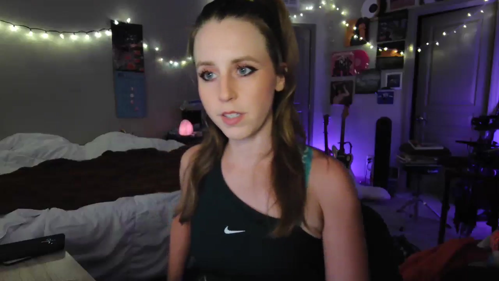 Gallery image thumbnail from Blake_Bardot's myfreecams stream on, 06/29/2025, 07:02 image 4 of 20
