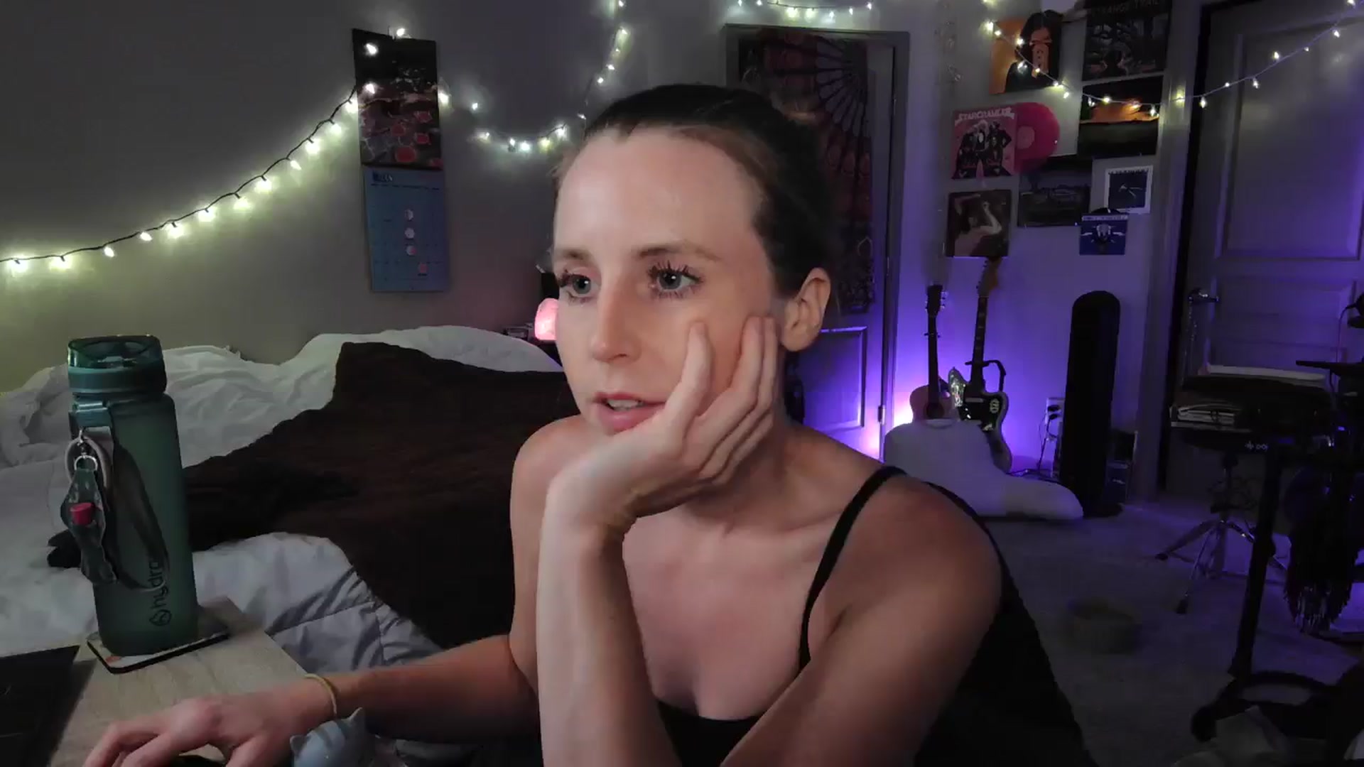 Gallery image thumbnail from Blake_Bardot's myfreecams stream on, 07/16/2025, 06:25 image 7 of 20