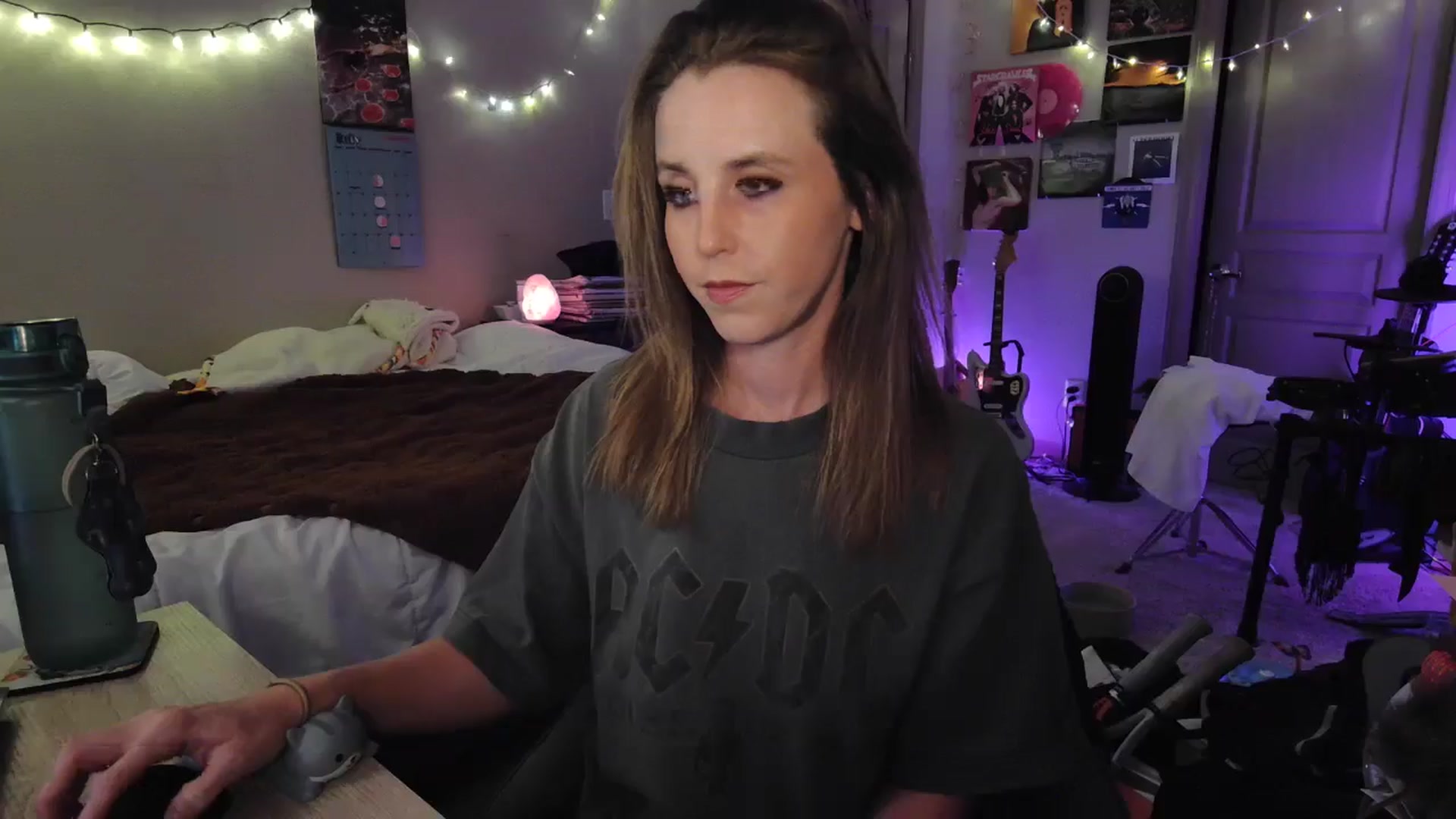 Gallery image thumbnail from Blake_Bardot's myfreecams stream on, 09/23/2025, 05:23 image 6 of 20