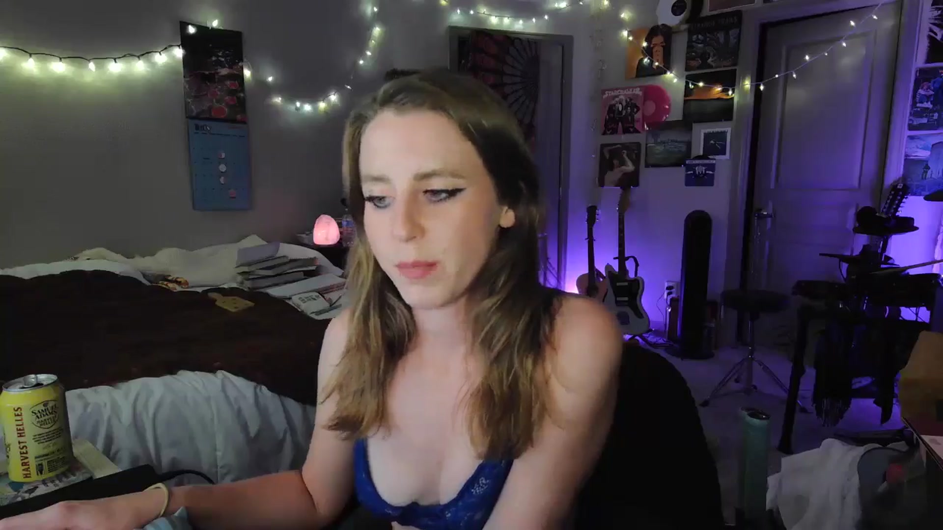 Gallery image thumbnail from Blake_Bardot's myfreecams stream on, 10/14/2025, 02:33 image 16 of 20