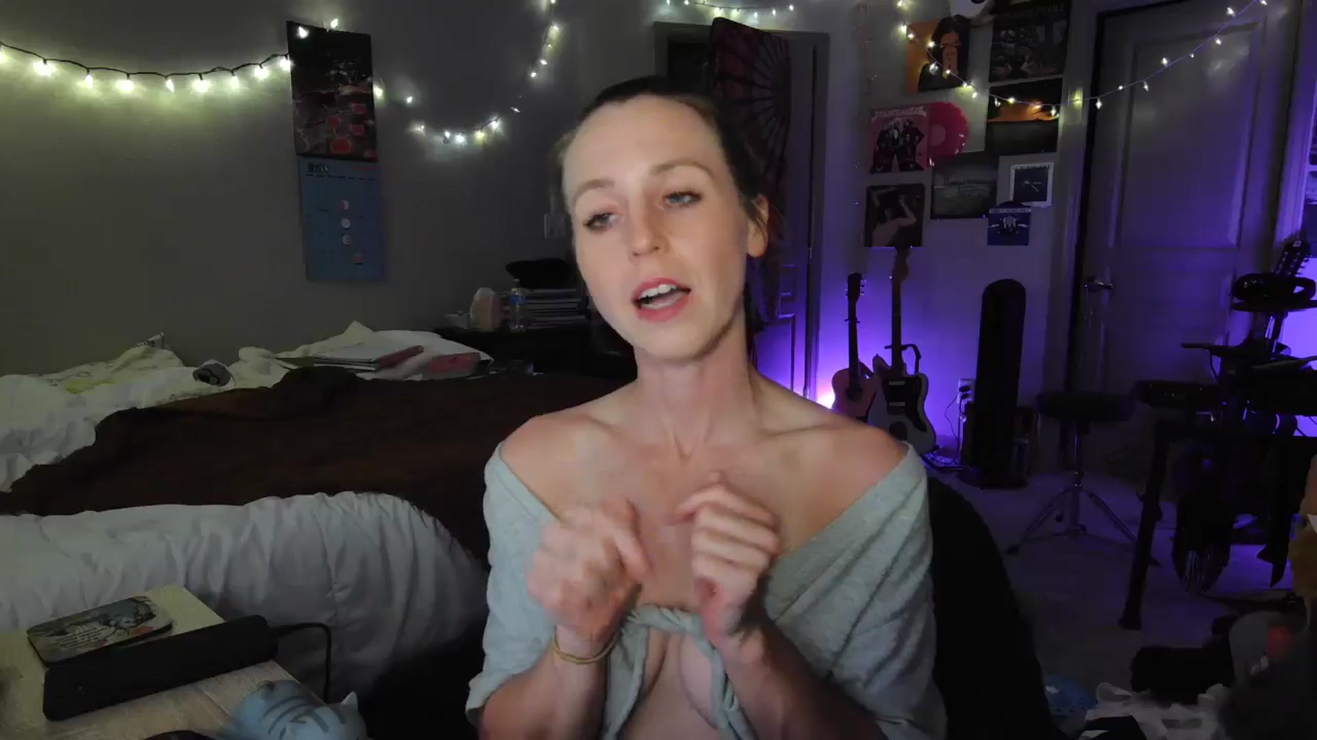 Gallery image thumbnail from Blake_Bardot's myfreecams stream on, 10/19/2025, 06:38 image 10 of 20