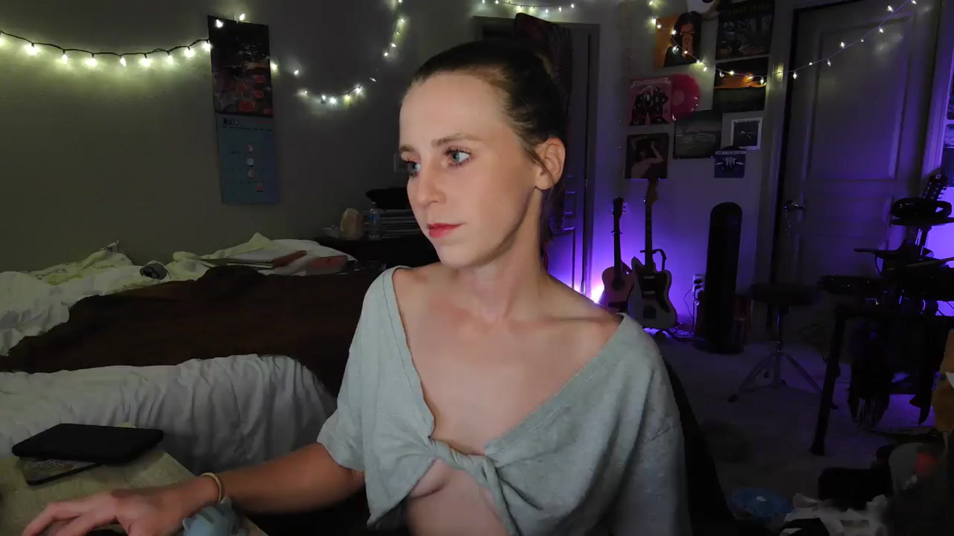 Gallery image thumbnail from Blake_Bardot's myfreecams stream on, 10/19/2025, 06:38 image 3 of 20