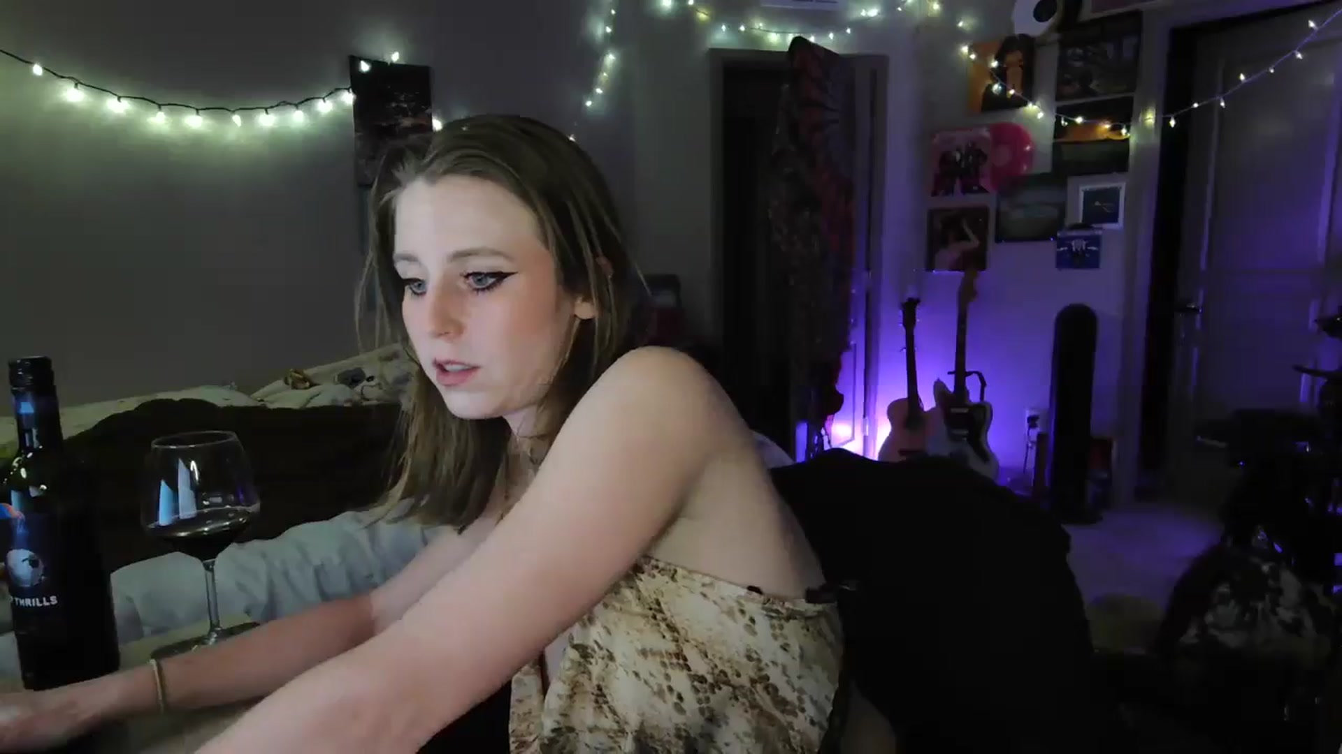 Gallery image thumbnail from Blake_Bardot's myfreecams stream on, 01/14/2026, 07:37 image 8 of 20