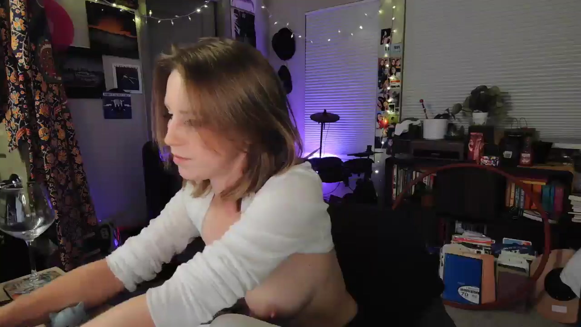 Gallery image thumbnail from Blake_Bardot's myfreecams stream on, 01/28/2026, 07:15 image 19 of 20