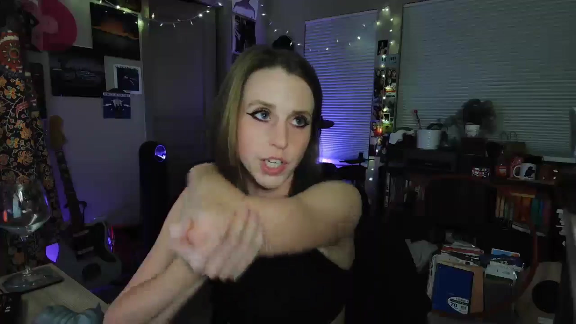 Gallery image thumbnail from Blake_Bardot's myfreecams stream on, 01/30/2026, 06:23 image 5 of 20