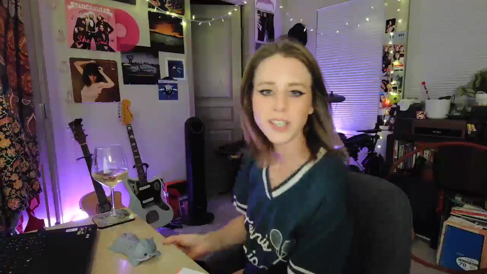 Gallery image thumbnail from Blake_Bardot's myfreecams stream on, 02/11/2026, 07:01 image 17 of 20