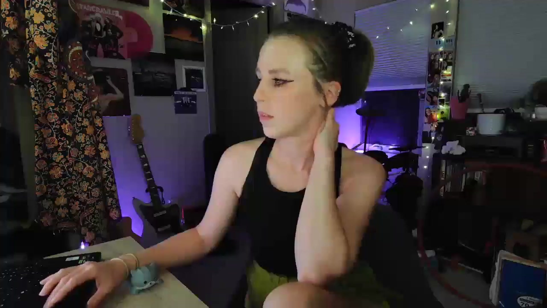 Gallery image thumbnail from Blake_Bardot's myfreecams stream on, 02/27/2026, 07:17 image 3 of 20