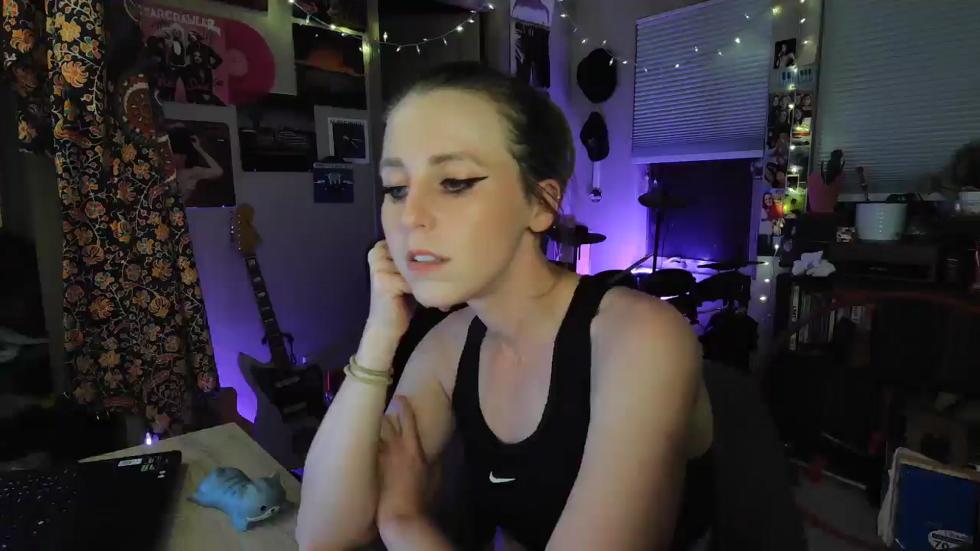 Gallery image thumbnail from Blake_Bardot's myfreecams stream on, 02/27/2026, 07:17 image 7 of 20