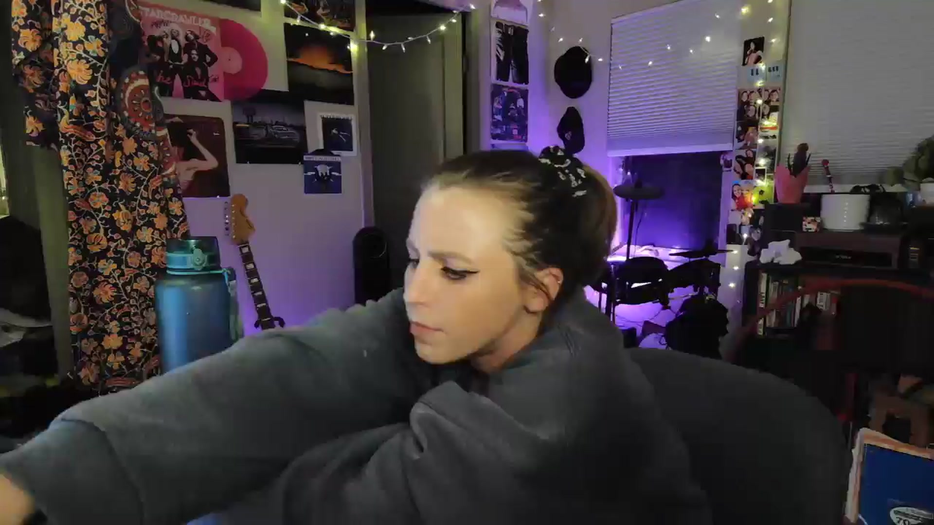 Gallery image thumbnail from Blake_Bardot's myfreecams stream on, 02/27/2026, 07:17 image 10 of 20