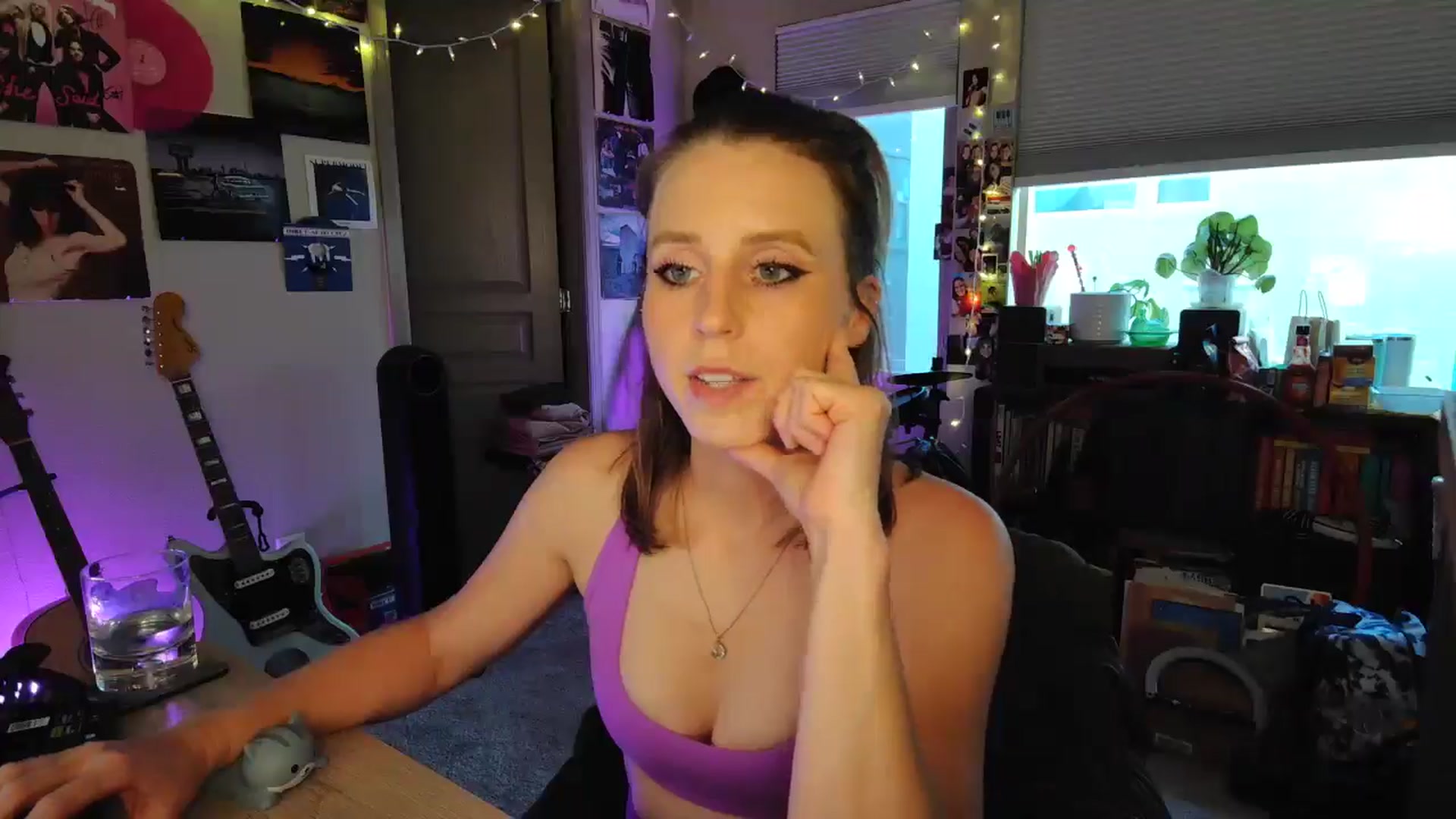 Gallery image thumbnail from Blake_Bardot's myfreecams stream on, 03/26/2026, 01:21 image 15 of 20