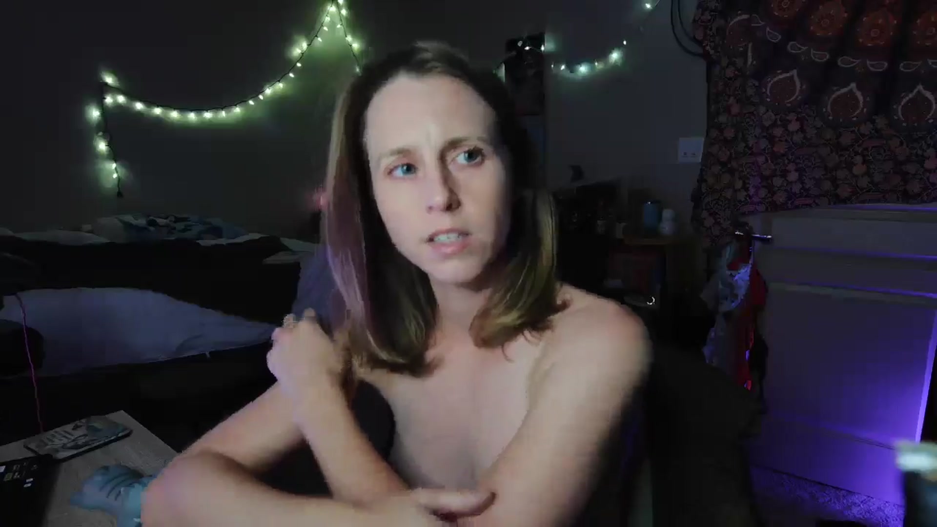 Gallery image thumbnail from Blake_Bardot's myfreecams stream on, 04/21/2026, 04:54 image 16 of 20