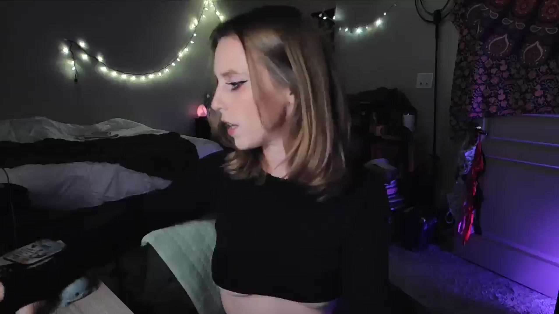 Gallery image thumbnail from Blake_Bardot's myfreecams stream on, 04/28/2026, 04:48 image 7 of 20