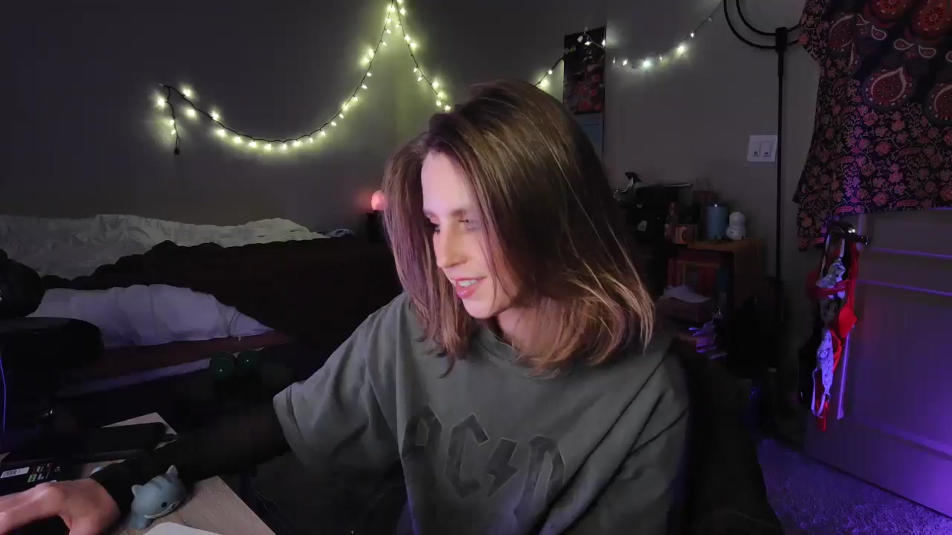 Gallery image thumbnail from Blake_Bardot's myfreecams stream on, 05/06/2026, 04:20 image 15 of 20