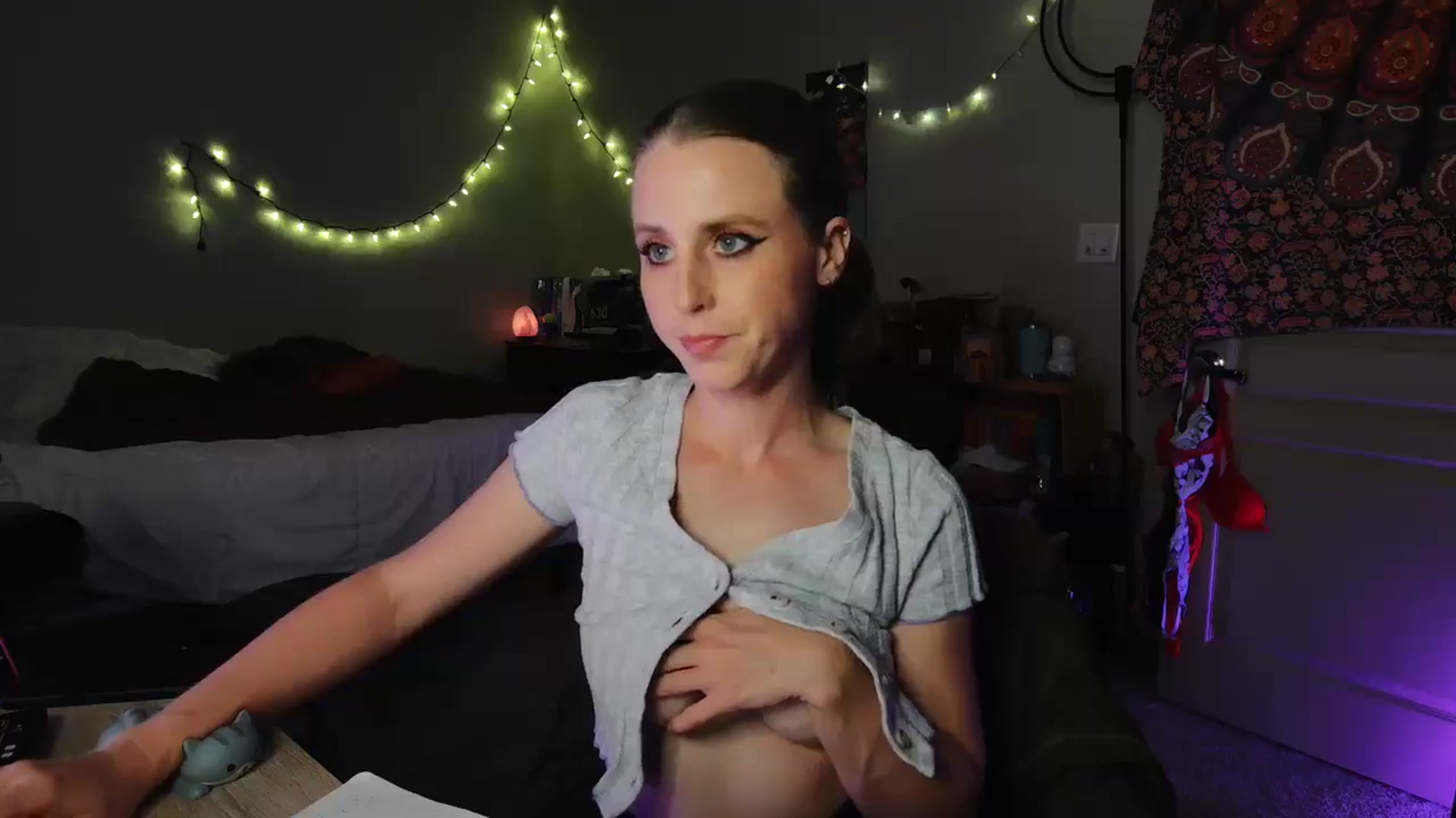 Gallery image thumbnail from Blake_Bardot's myfreecams stream on, 05/10/2026, 04:34 image 12 of 20