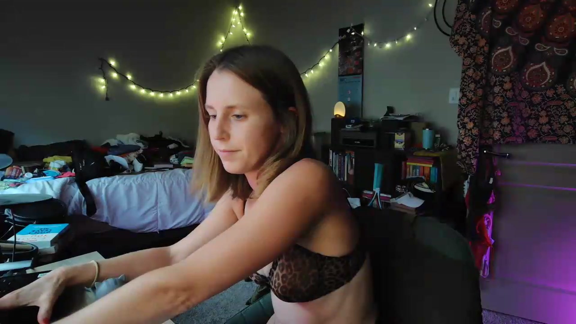 Gallery image thumbnail from Blake_Bardot's myfreecams stream on, 07/17/2026, 03:10 image 10 of 20