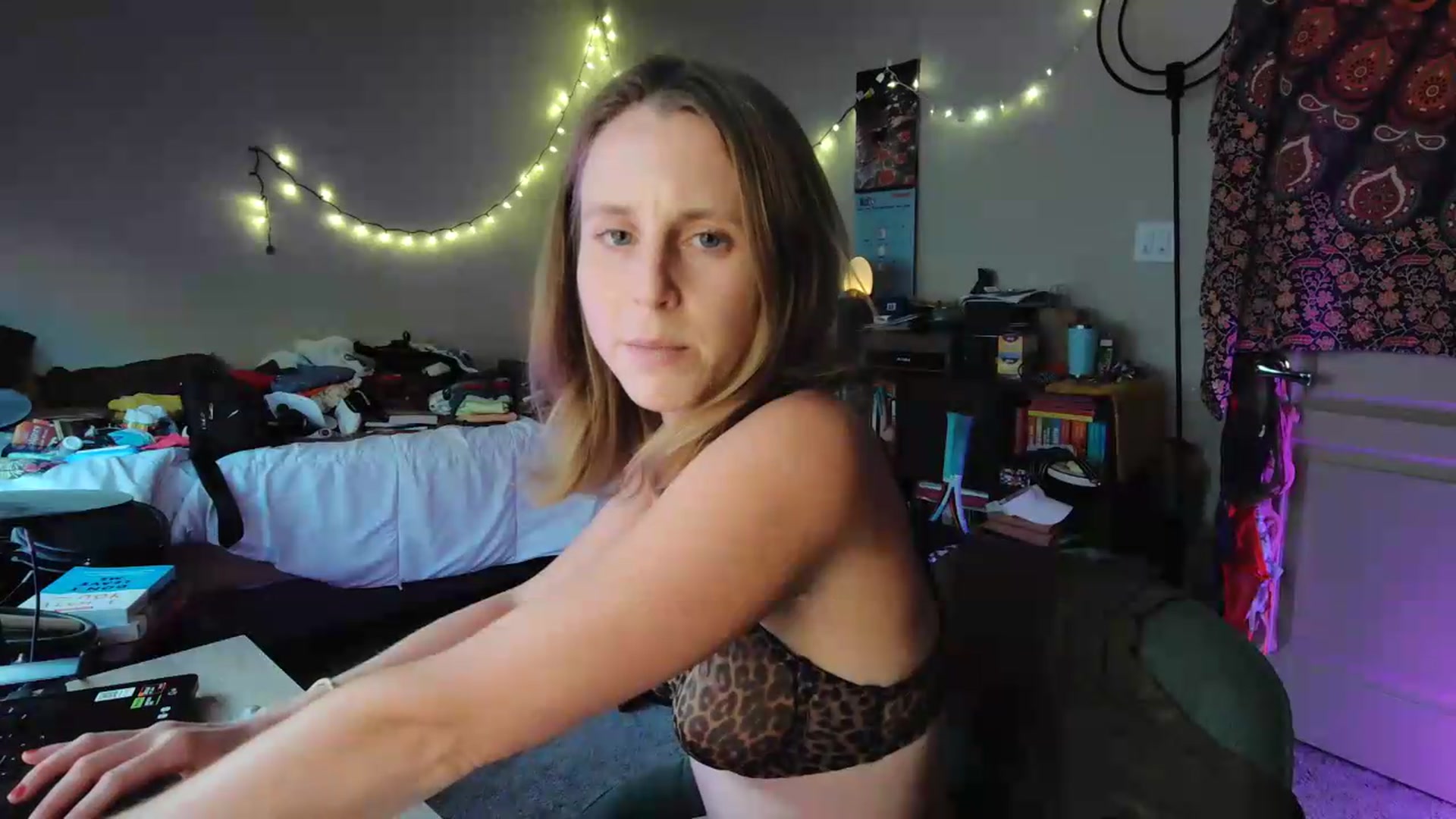 Gallery image thumbnail from Blake_Bardot's myfreecams stream on, 07/17/2026, 03:10 image 14 of 20