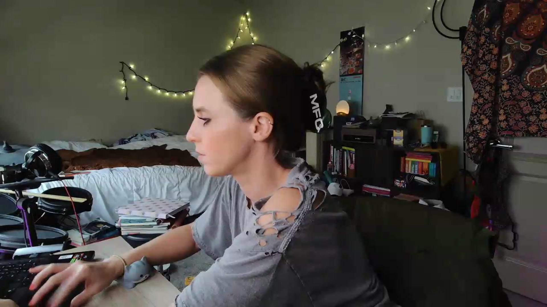 Gallery image thumbnail from Blake_Bardot's myfreecams stream on, 08/09/2026, 23:01 image 3 of 20