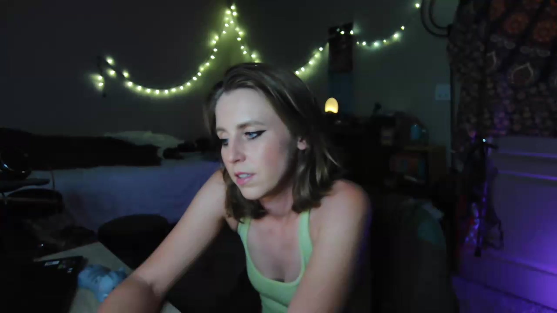 Gallery image thumbnail from Blake_Bardot's myfreecams stream on, 08/12/2026, 04:43 image 12 of 20