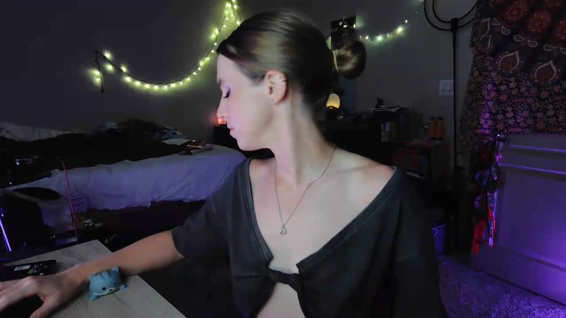 Gallery image thumbnail from Blake_Bardot's myfreecams stream on, 08/28/2026, 05:44 image 19 of 20