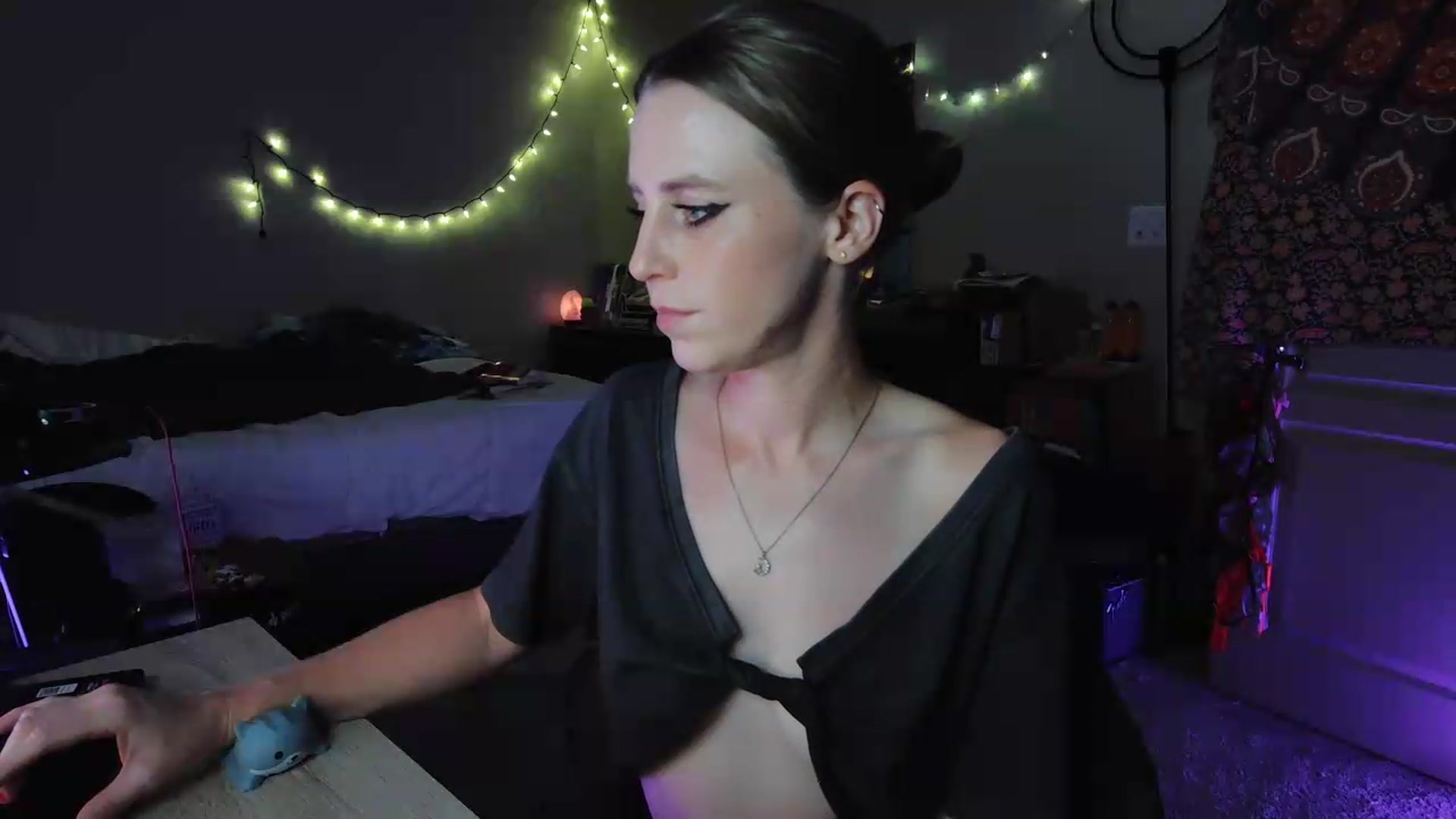 Gallery image thumbnail from Blake_Bardot's myfreecams stream on, 08/28/2026, 05:44 image 13 of 20