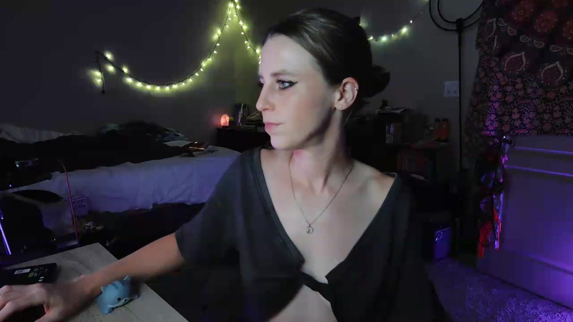 Gallery image thumbnail from Blake_Bardot's myfreecams stream on, 08/28/2026, 05:44 image 17 of 20