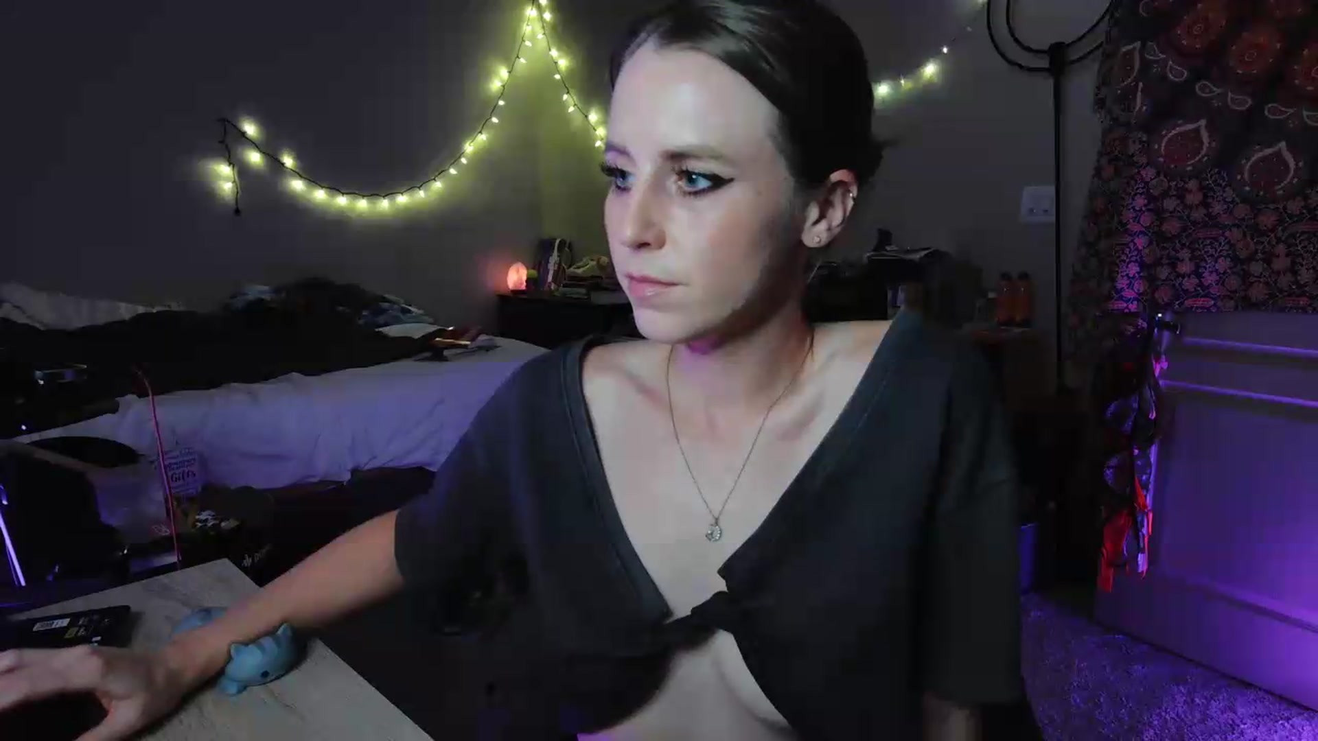 Gallery image thumbnail from Blake_Bardot's myfreecams stream on, 08/28/2026, 05:44 image 3 of 20