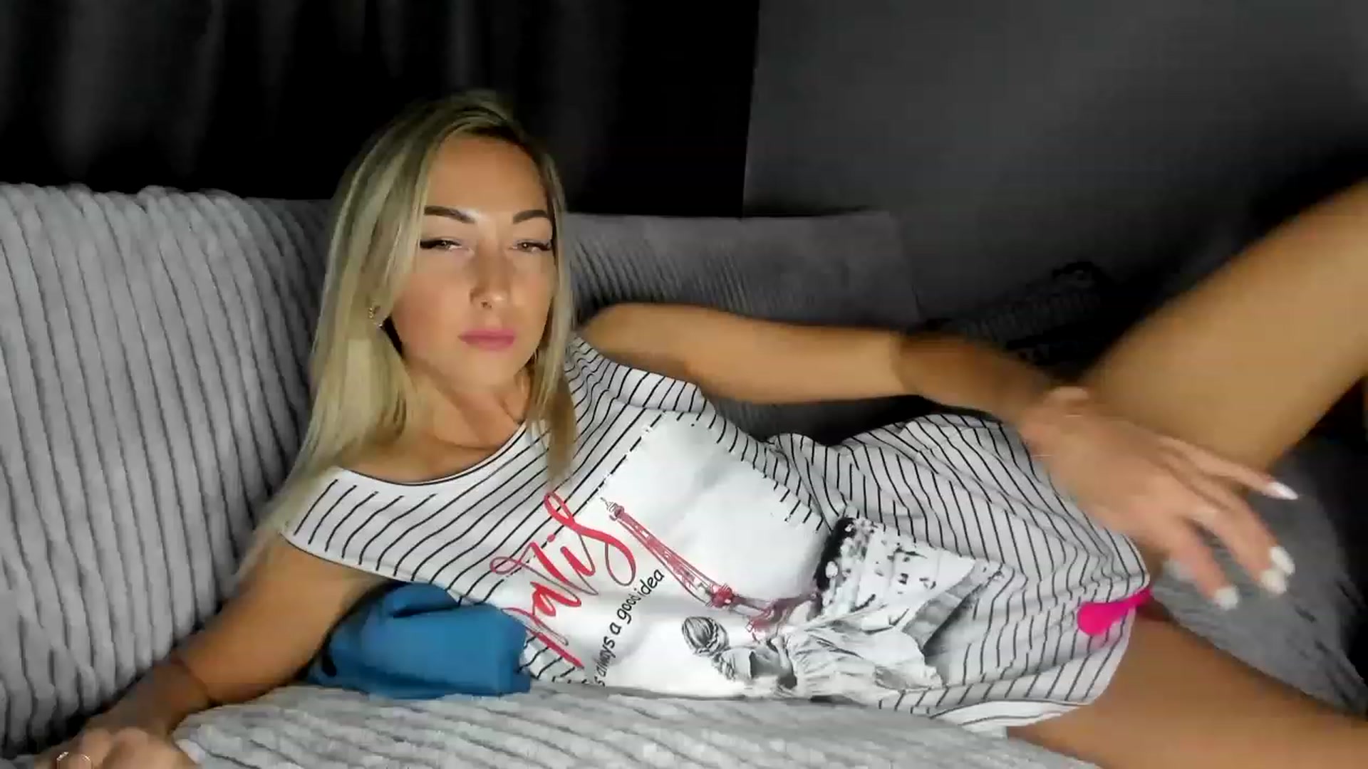 Gallery image thumbnail from Blake_Star's myfreecams stream on, 05/06/2023, 21:35 image 10 of 20