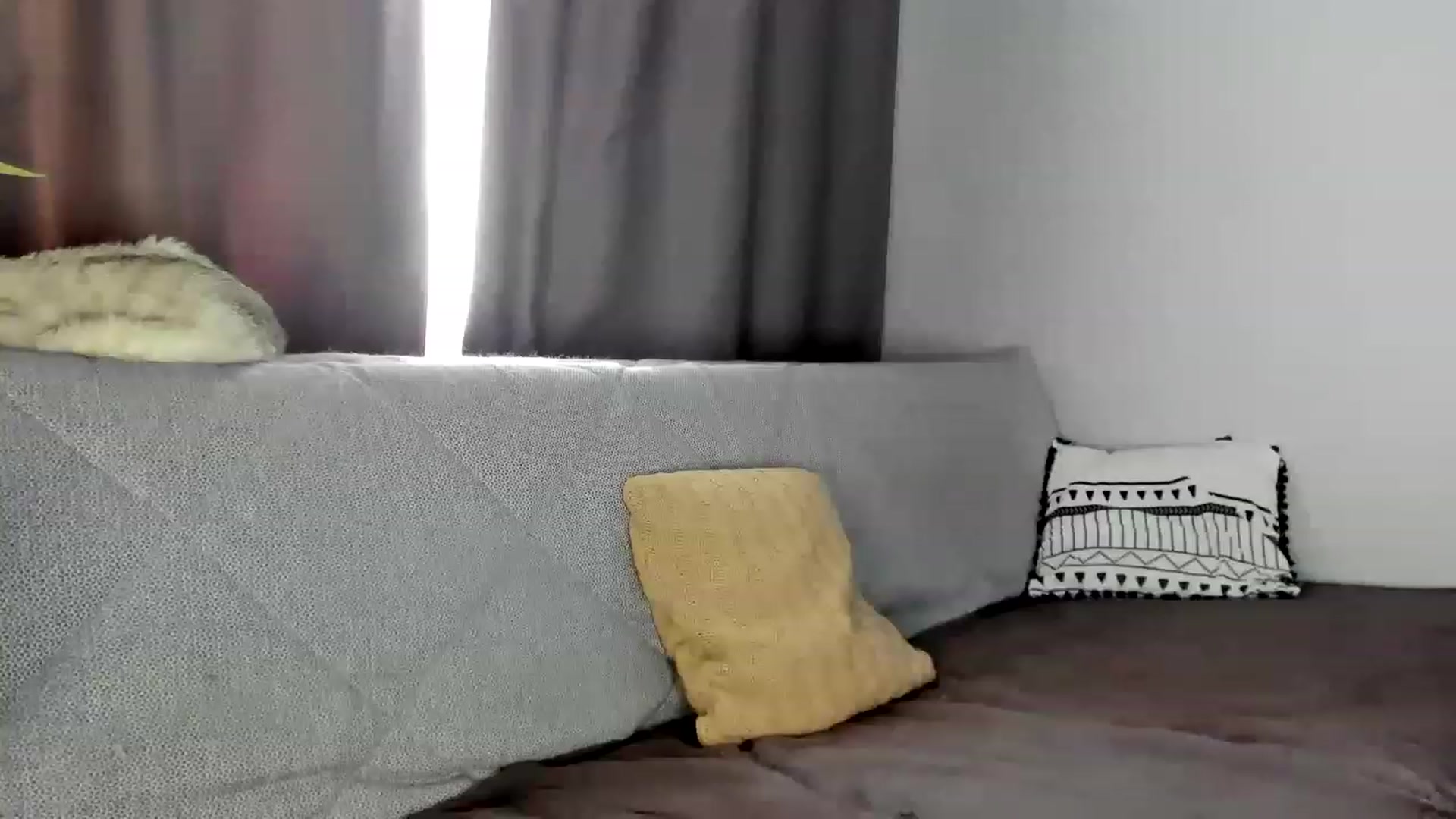 Gallery image thumbnail from Blake_Star's myfreecams stream on, 06/04/2023, 16:05 image 9 of 20