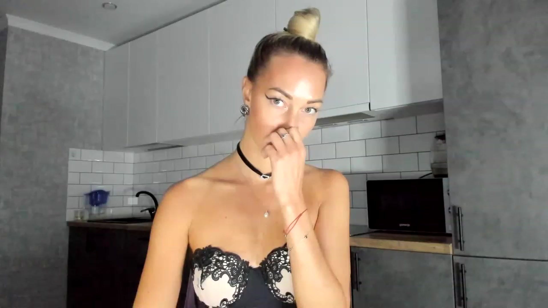 Gallery image thumbnail from Blake_Star's myfreecams stream on, 06/26/2023, 22:29 image 14 of 20
