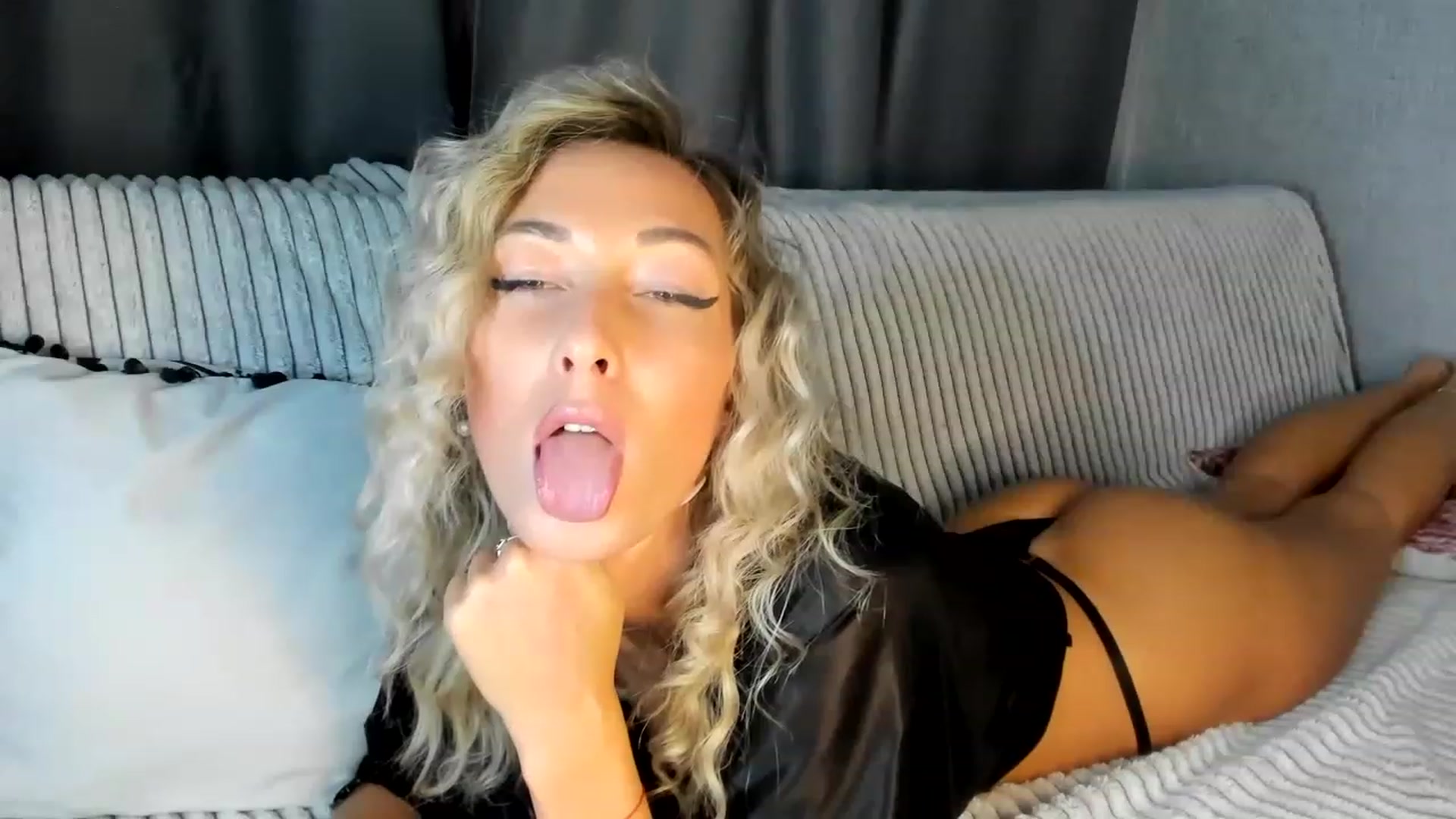 Gallery image thumbnail from Blake_Star's myfreecams stream on, 07/02/2023, 23:21 image 8 of 20