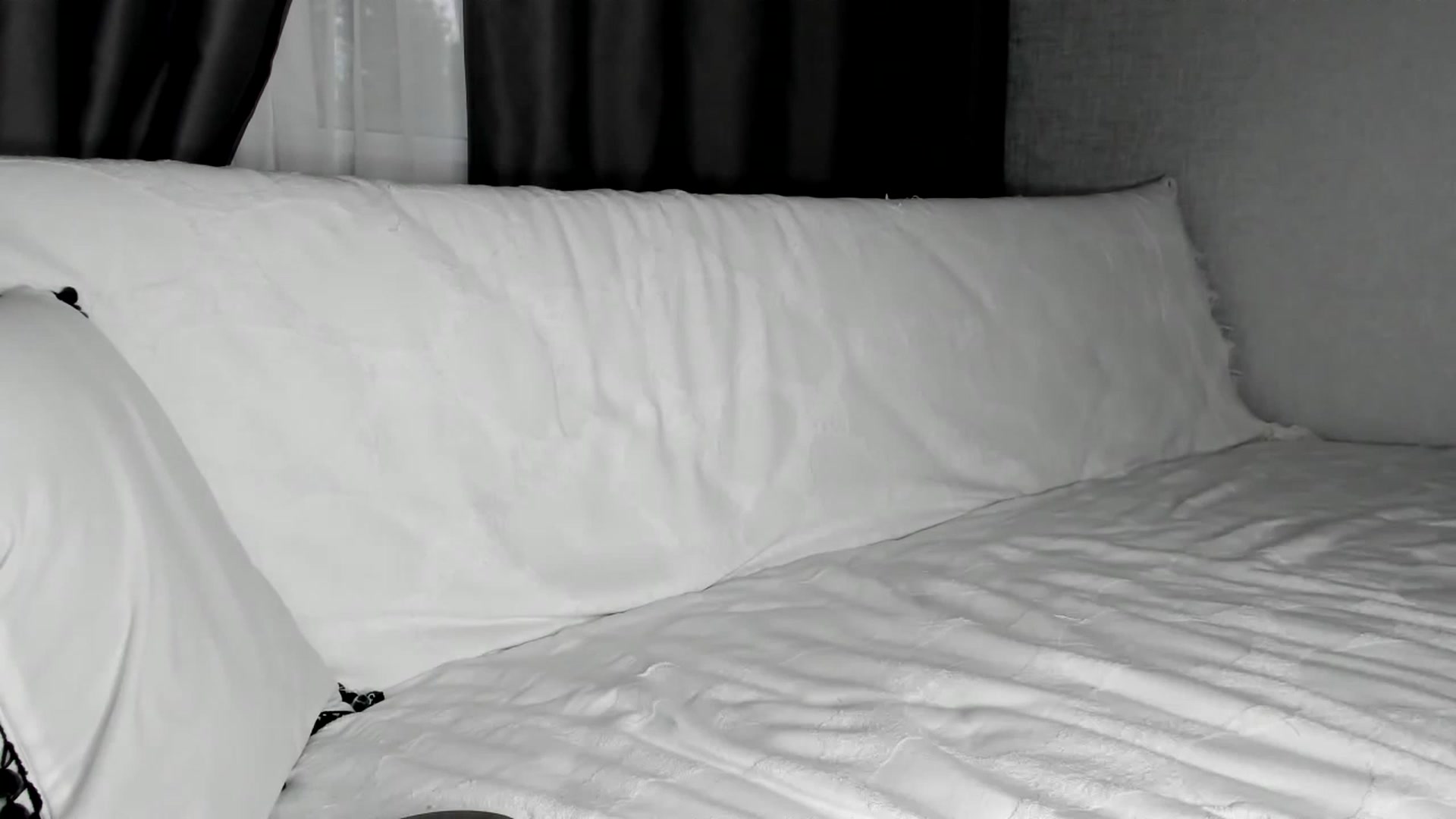 Gallery image thumbnail from Blake_Star's myfreecams stream on, 08/13/2023, 16:24 image 15 of 20