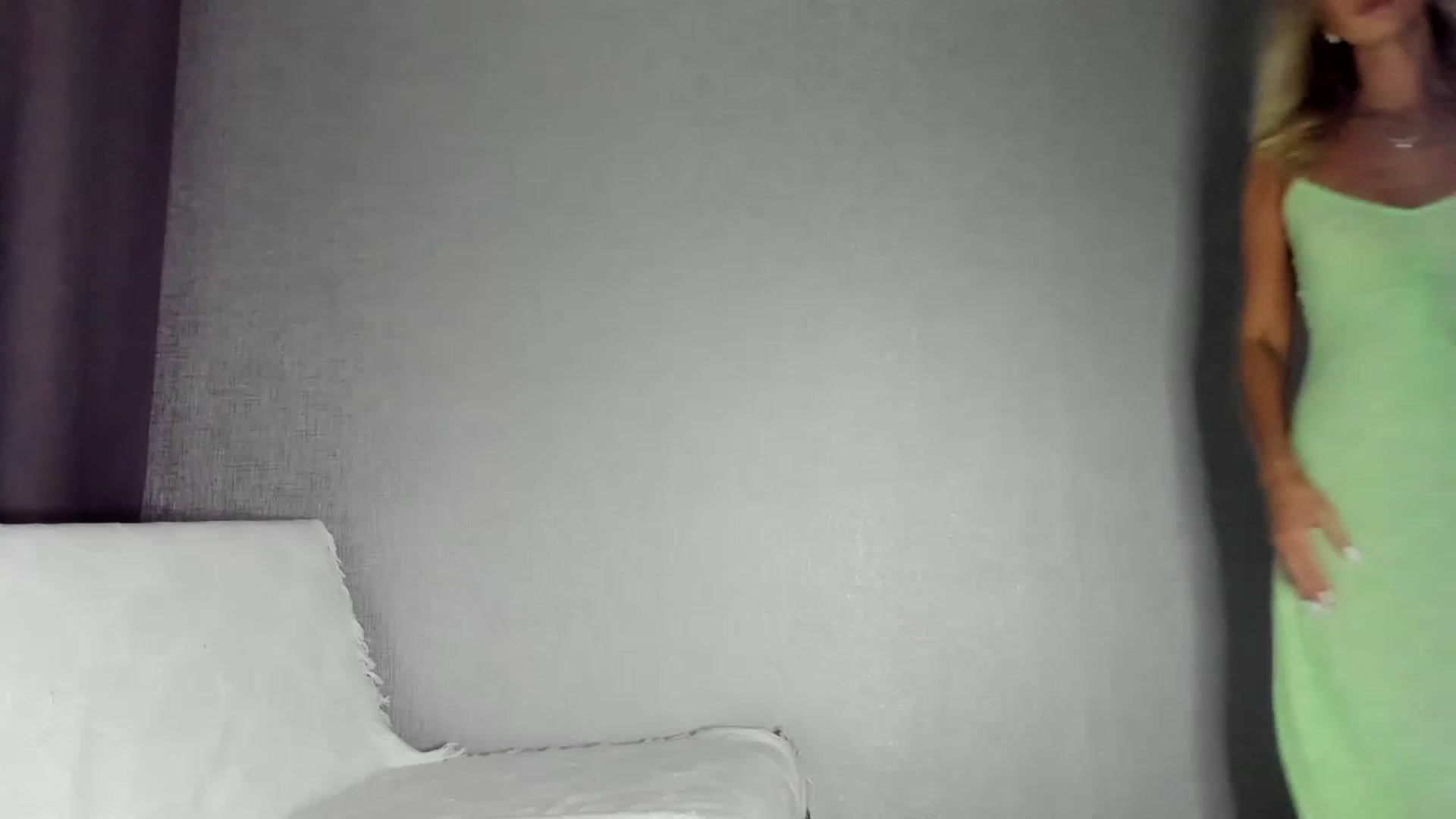 Gallery image thumbnail from Blake_Star's myfreecams stream on, 08/20/2023, 20:33 image 6 of 20