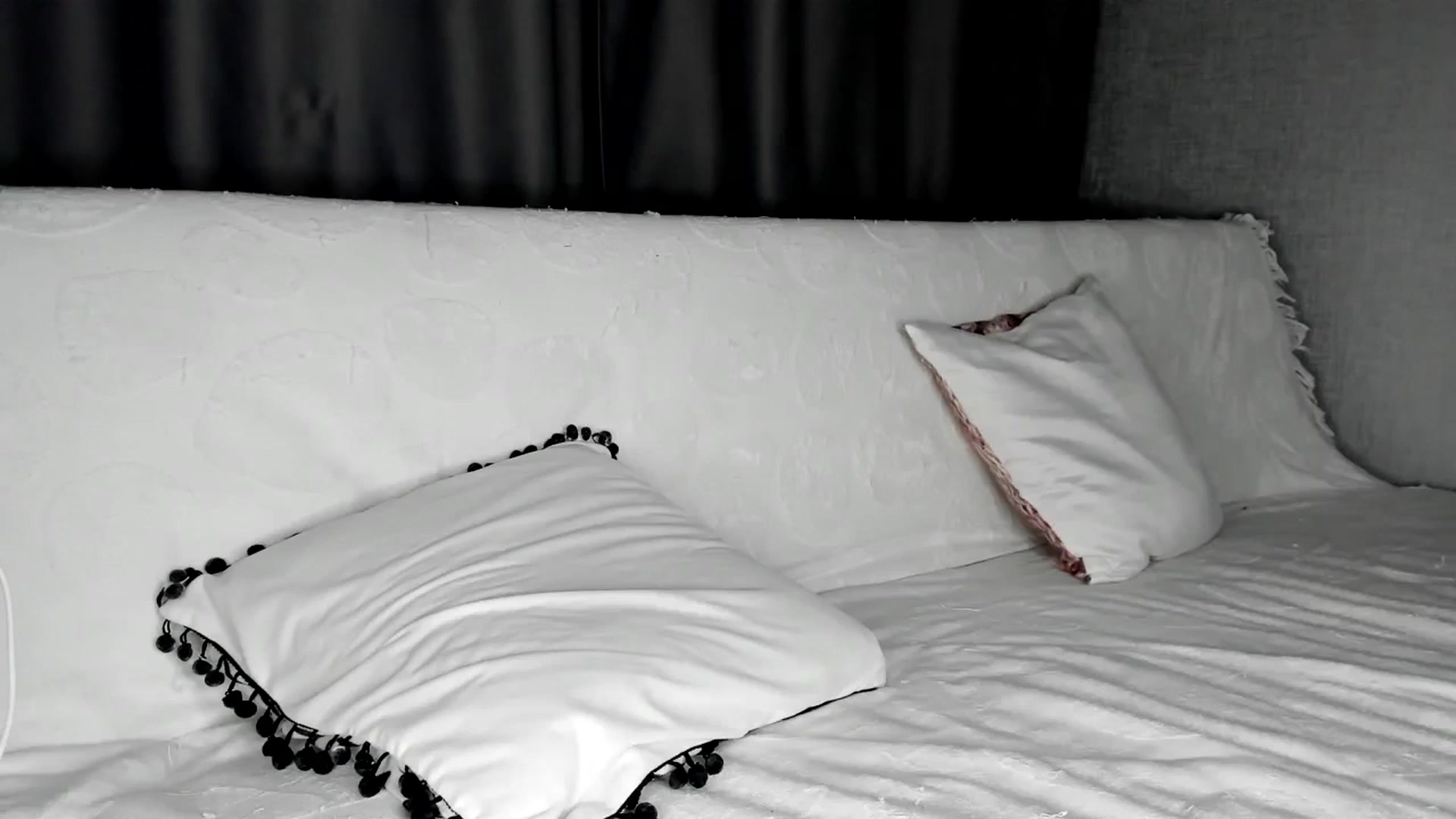 Gallery image thumbnail from Blake_Star's myfreecams stream on, 09/09/2023, 20:40 image 4 of 20