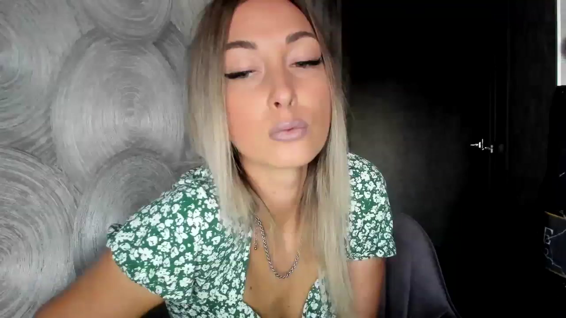 Gallery image thumbnail from Blake_Star's myfreecams stream on, 09/16/2023, 16:08 image 1 of 20