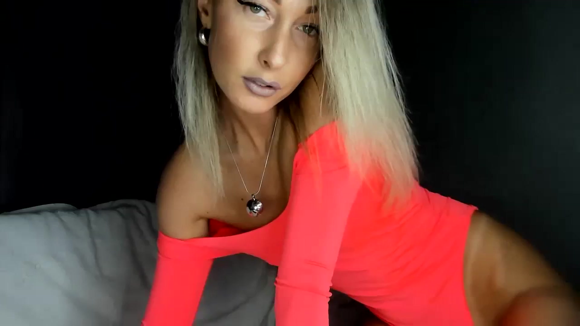 Gallery image thumbnail from Blake_Star's myfreecams stream on, 10/02/2023, 18:41 image 13 of 20