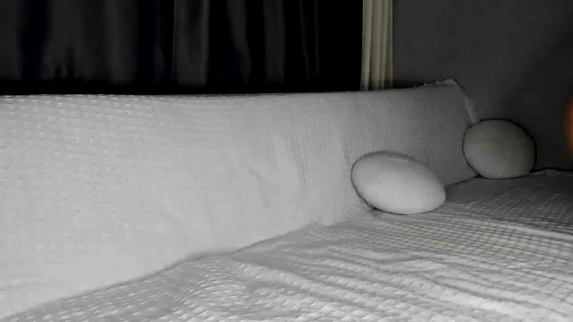 Gallery image thumbnail from Blake_Star's myfreecams stream on, 01/15/2024, 22:40 image 9 of 20