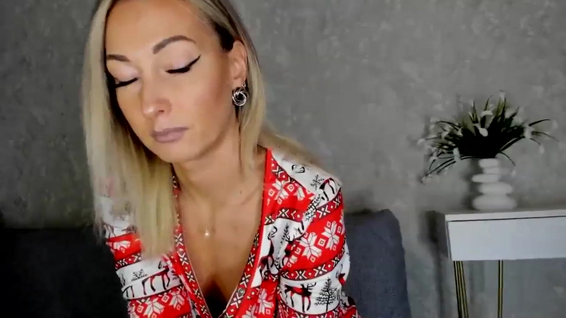 Gallery image thumbnail from Blake_Star's myfreecams stream on, 02/09/2024, 13:46 image 8 of 20