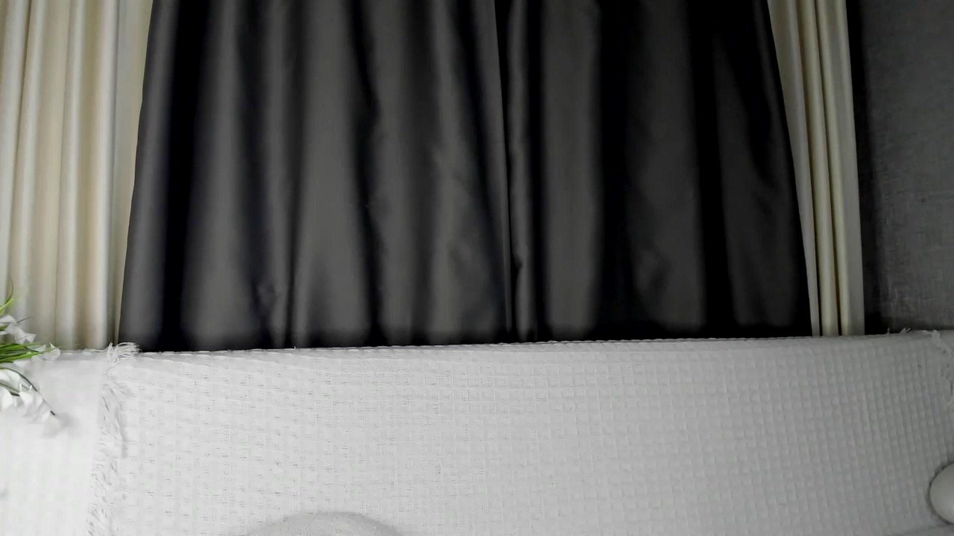 Gallery image thumbnail from Blake_Star's myfreecams stream on, 03/15/2024, 17:26 image 3 of 20