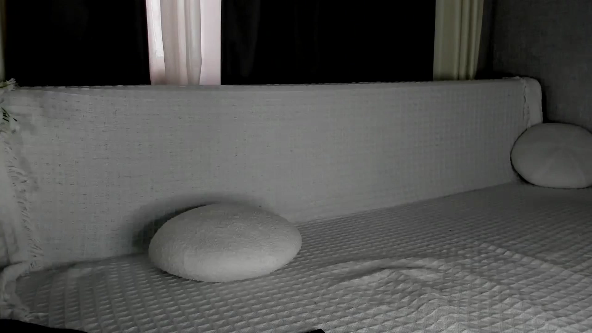 Gallery image thumbnail from Blake_Star's myfreecams stream on, 03/17/2024, 14:42 image 15 of 20