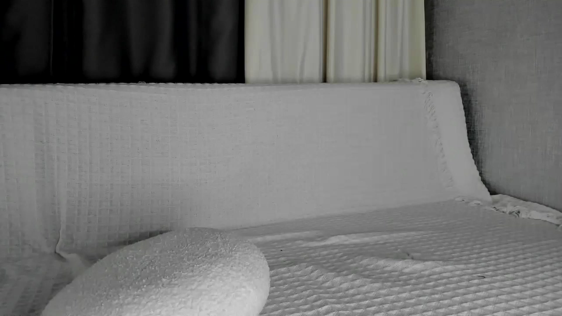 Gallery image thumbnail from Blake_Star's myfreecams stream on, 03/31/2024, 20:47 image 13 of 20