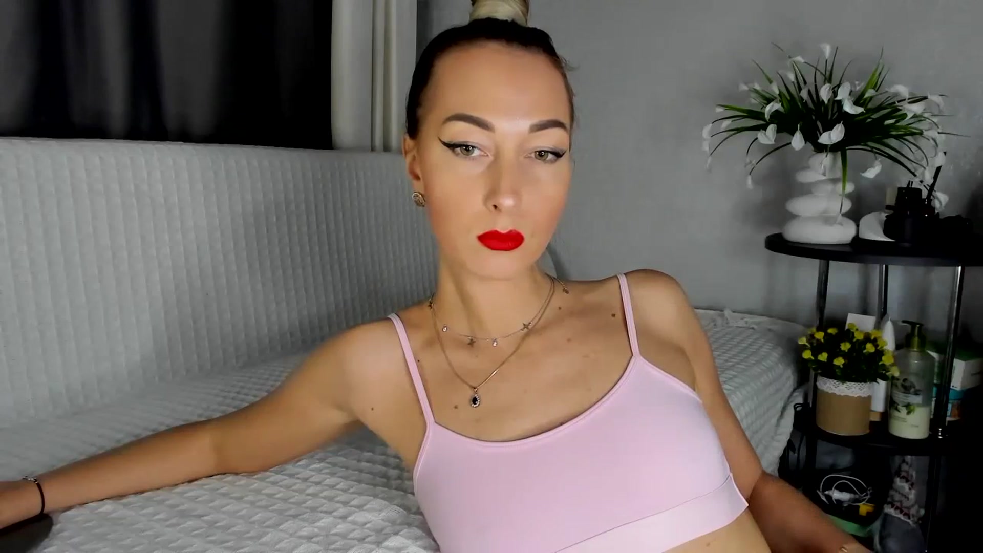 Gallery image thumbnail from Blake_Star's myfreecams stream on, 04/12/2024, 18:19 image 2 of 20