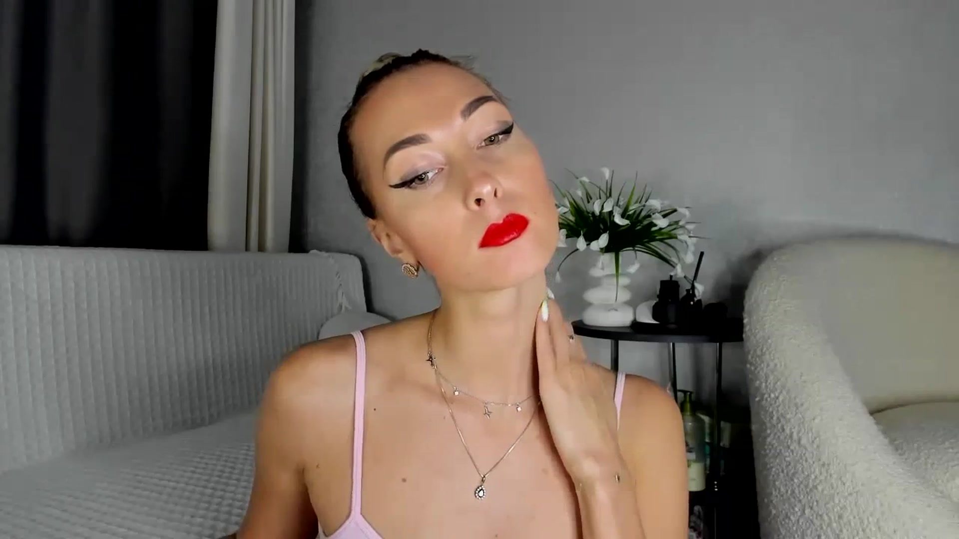 Gallery image thumbnail from Blake_Star's myfreecams stream on, 04/12/2024, 19:26 image 7 of 20