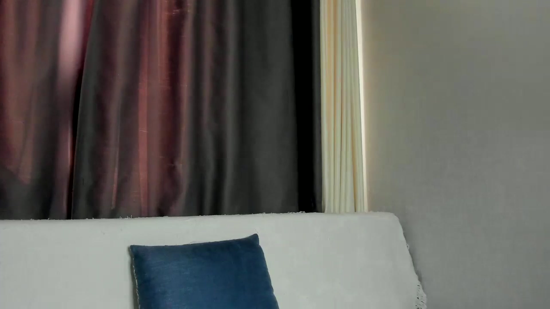 Gallery image thumbnail from Blake_Star's myfreecams stream on, 06/26/2024, 14:02 image 10 of 20