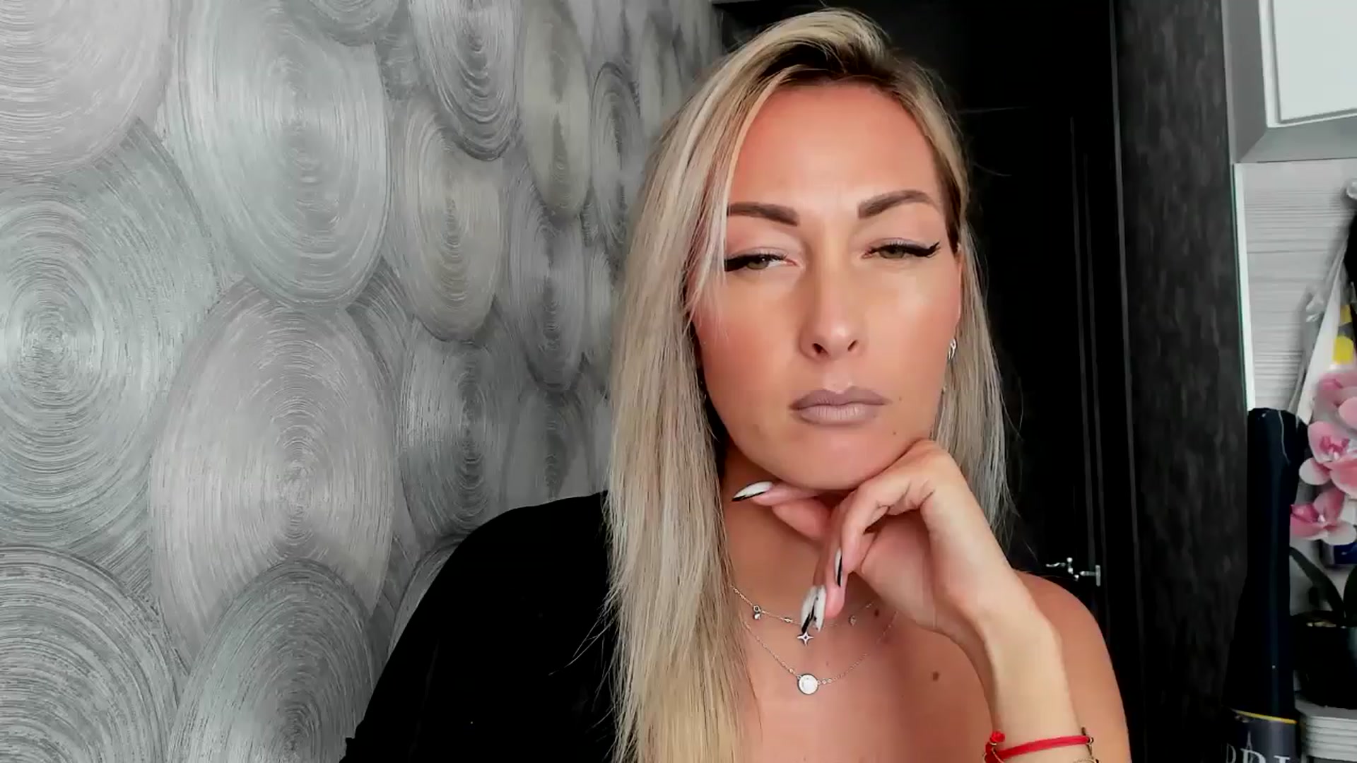 Gallery image thumbnail from Blake_Star's myfreecams stream on, 07/02/2024, 14:23 image 13 of 20